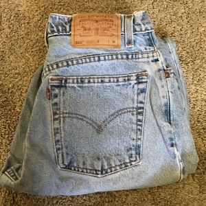 Vintage Levi’s; high waisted mom jean style